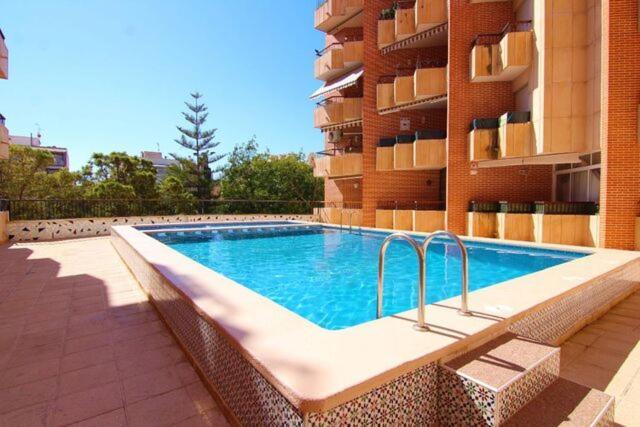 Amazing Sunny Flat With Balcony Pool Two Mins From The Beach Торевиеха Екстериор снимка