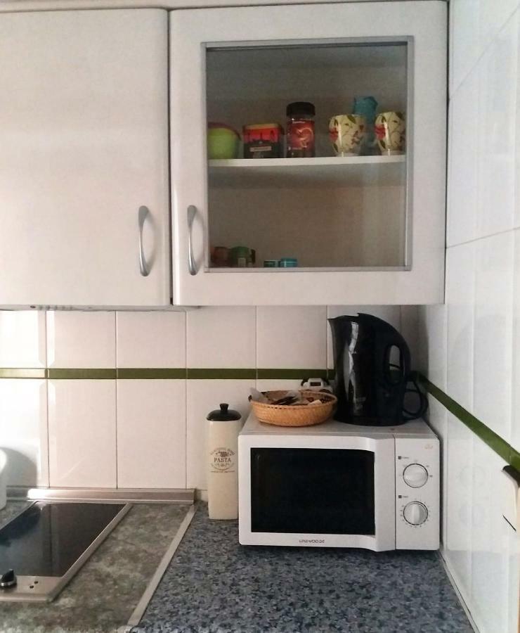 Amazing Sunny Flat With Balcony Pool Two Mins From The Beach Торевиеха Екстериор снимка