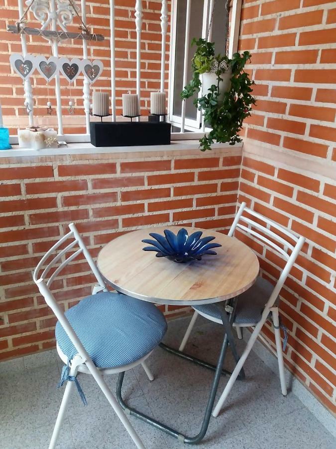 Amazing Sunny Flat With Balcony Pool Two Mins From The Beach Торевиеха Екстериор снимка