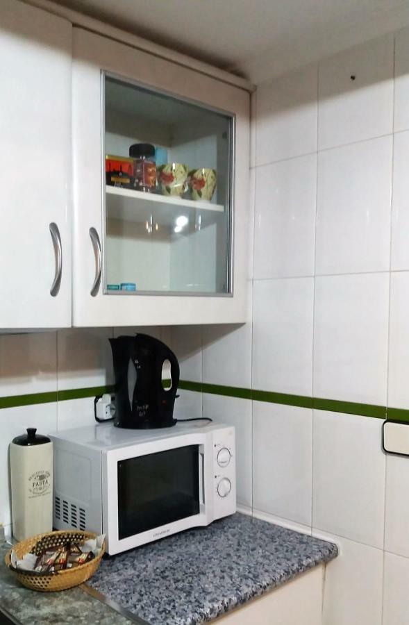 Amazing Sunny Flat With Balcony Pool Two Mins From The Beach Торевиеха Екстериор снимка
