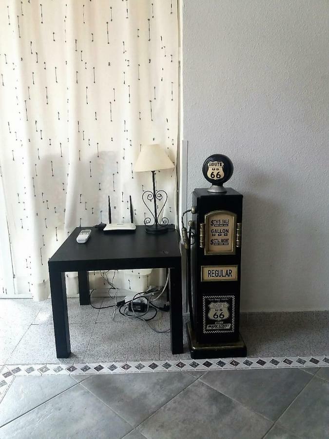 Amazing Sunny Flat With Balcony Pool Two Mins From The Beach Торевиеха Екстериор снимка