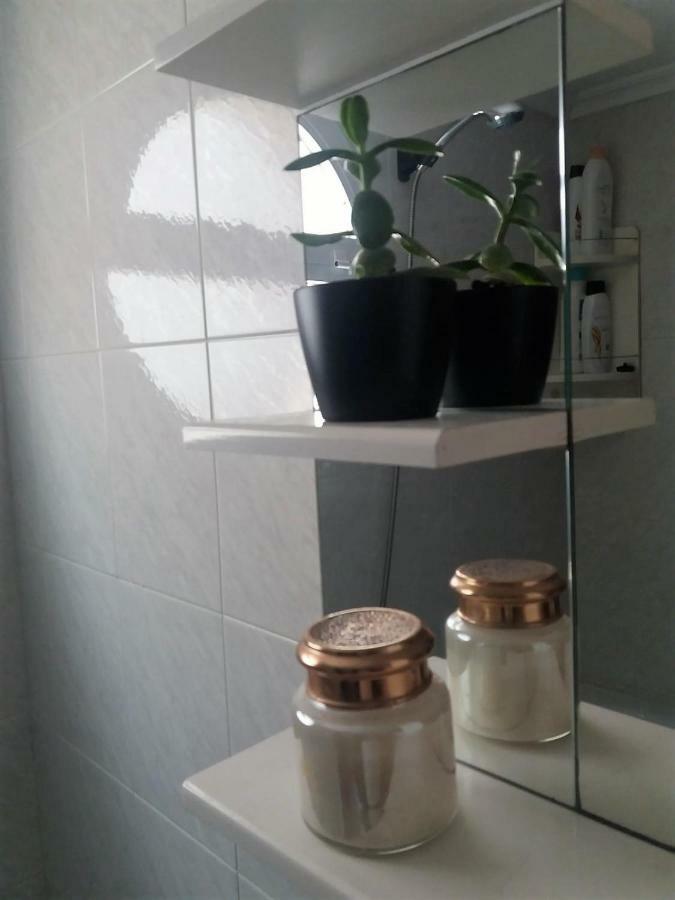 Amazing Sunny Flat With Balcony Pool Two Mins From The Beach Торевиеха Екстериор снимка